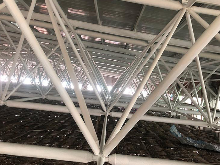 曲靖大型螺栓球网架施工厂家